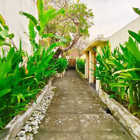 Private Pool Villas كوتا المظهر الخارجي الصورة